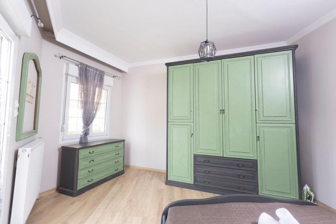 Joene Vintage Apartment Thessaloniki Exterior photo
